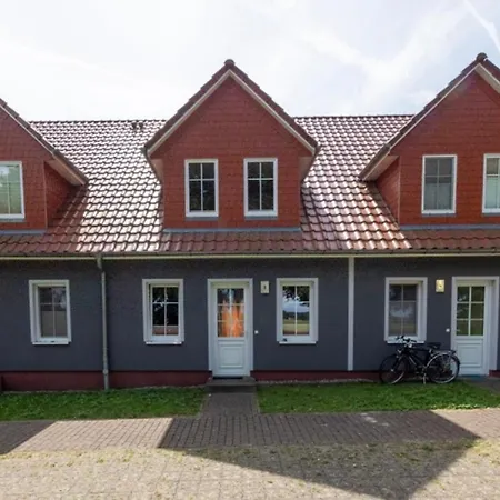 F-1108 Haeuser Prosnitz Haus14 Terrasse, Gartennutzung Holiday home Gustow (Vorpommern-Rugen)